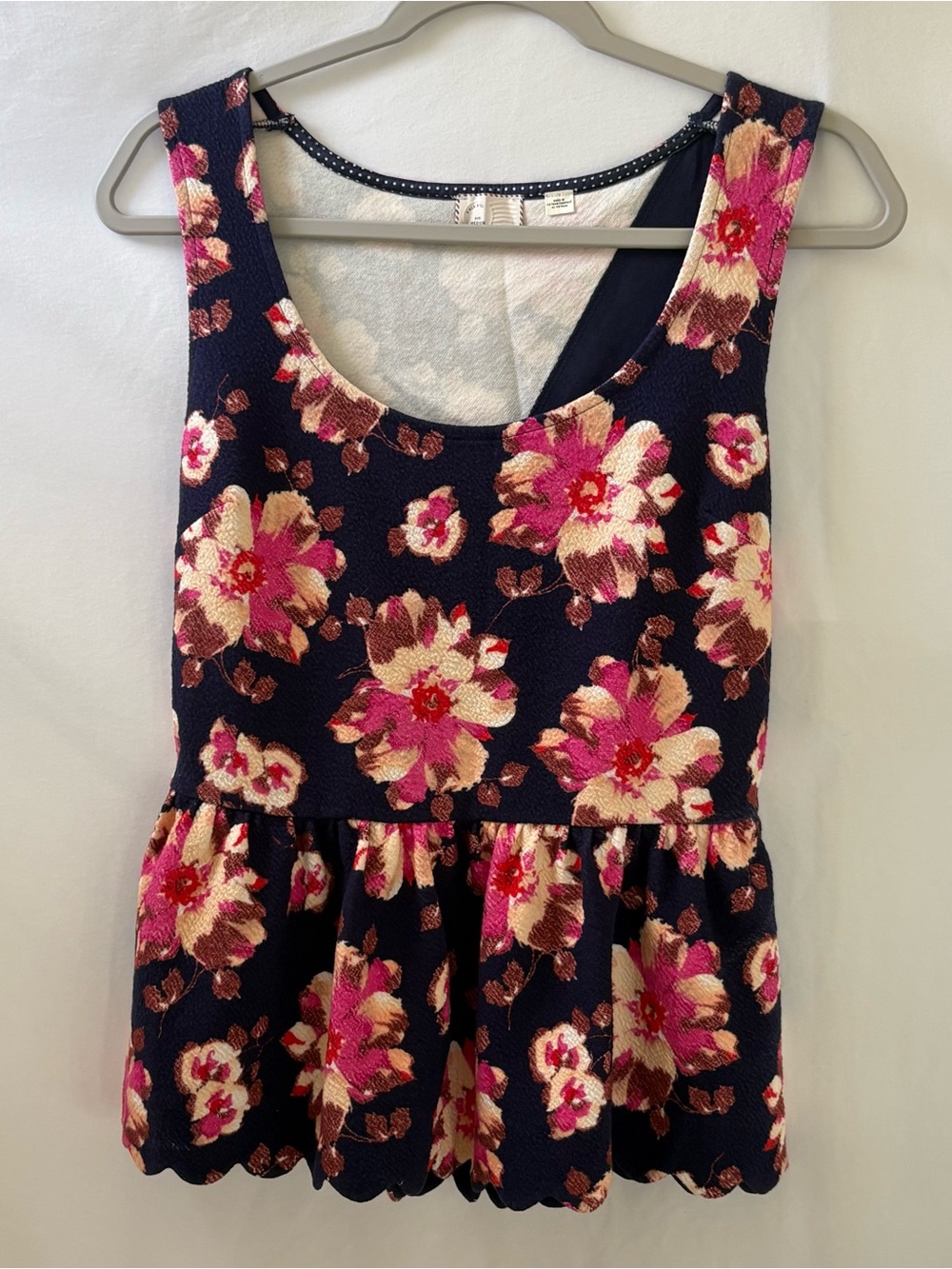 9-H15 STCL/ Anthropologie Floral Fit & Flare Top Size Medium | Navy Pink